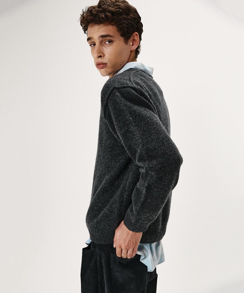 SHIRTER Shaggy Dog Reverse Seam Knit (Charcoal)