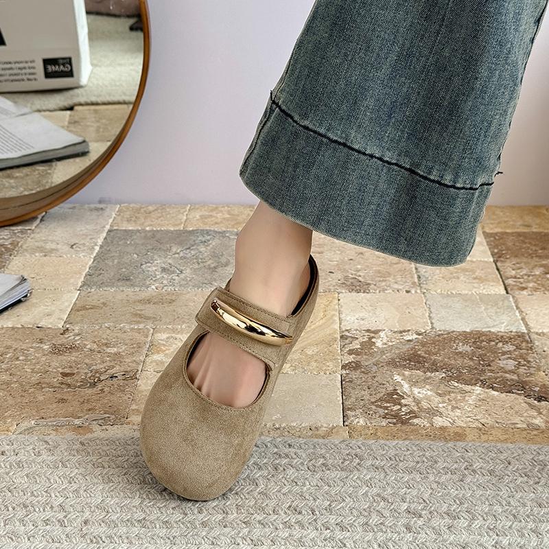 2025 Весна Новые женские балетки ретро красные с двойной пряжкой на ремне повседневные высококачественные туфли большого размера для леди Мэри Джейн