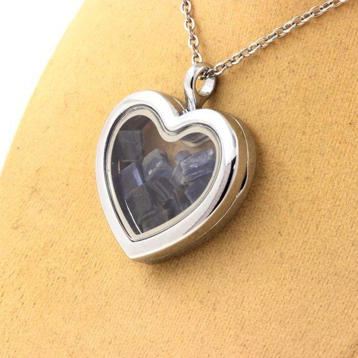 Stones and Minerals. Raw Kyanite Necklace. Heart Model.