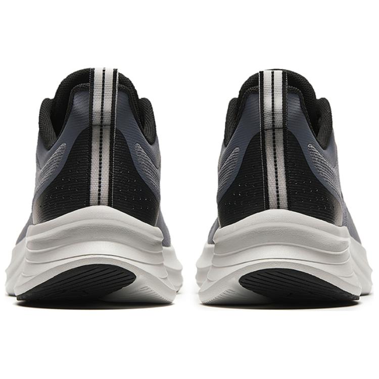 Anta Удобные универсальные амортизирующие прочные низкие кроссовки для бега для мужчин серые черные 112425541-4