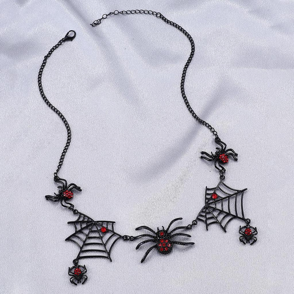 Retro Gothic Black Spider Web Necklace - Halloween Gift