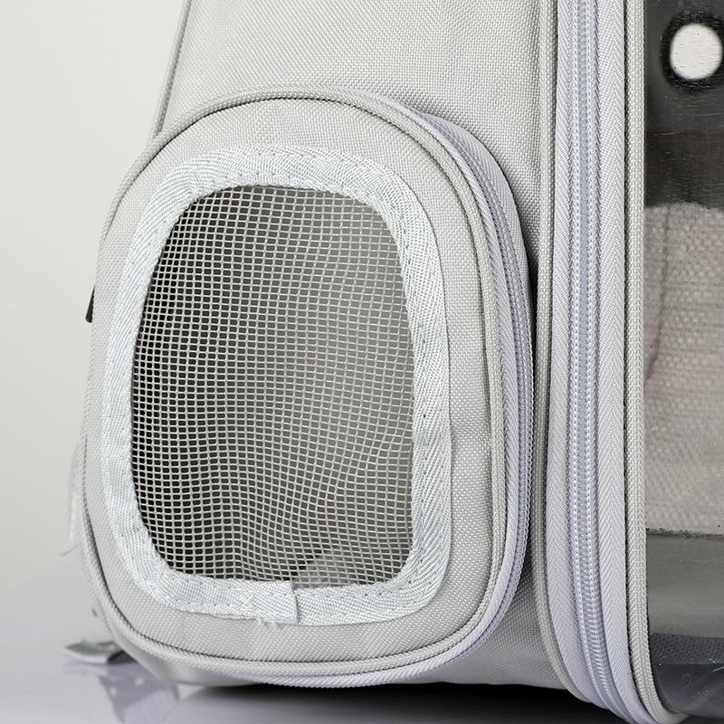 Large Animal Luxury Elegant Portable Pet Backpack Space Capsule Design Double Shoulder Straps Zipper Closure for Outdoor Use
