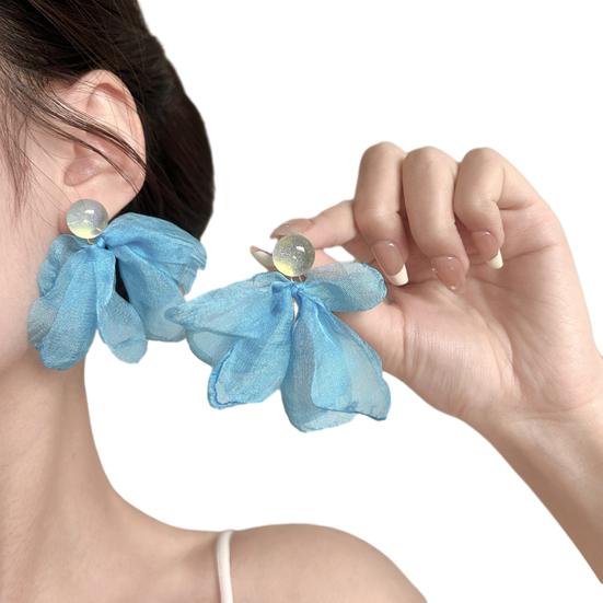 Women Mesh Petal Drop Earrings Handmade Large Chiffon Floral Dangle Earrings Vintage Stud Earrings for Vacation Wedding