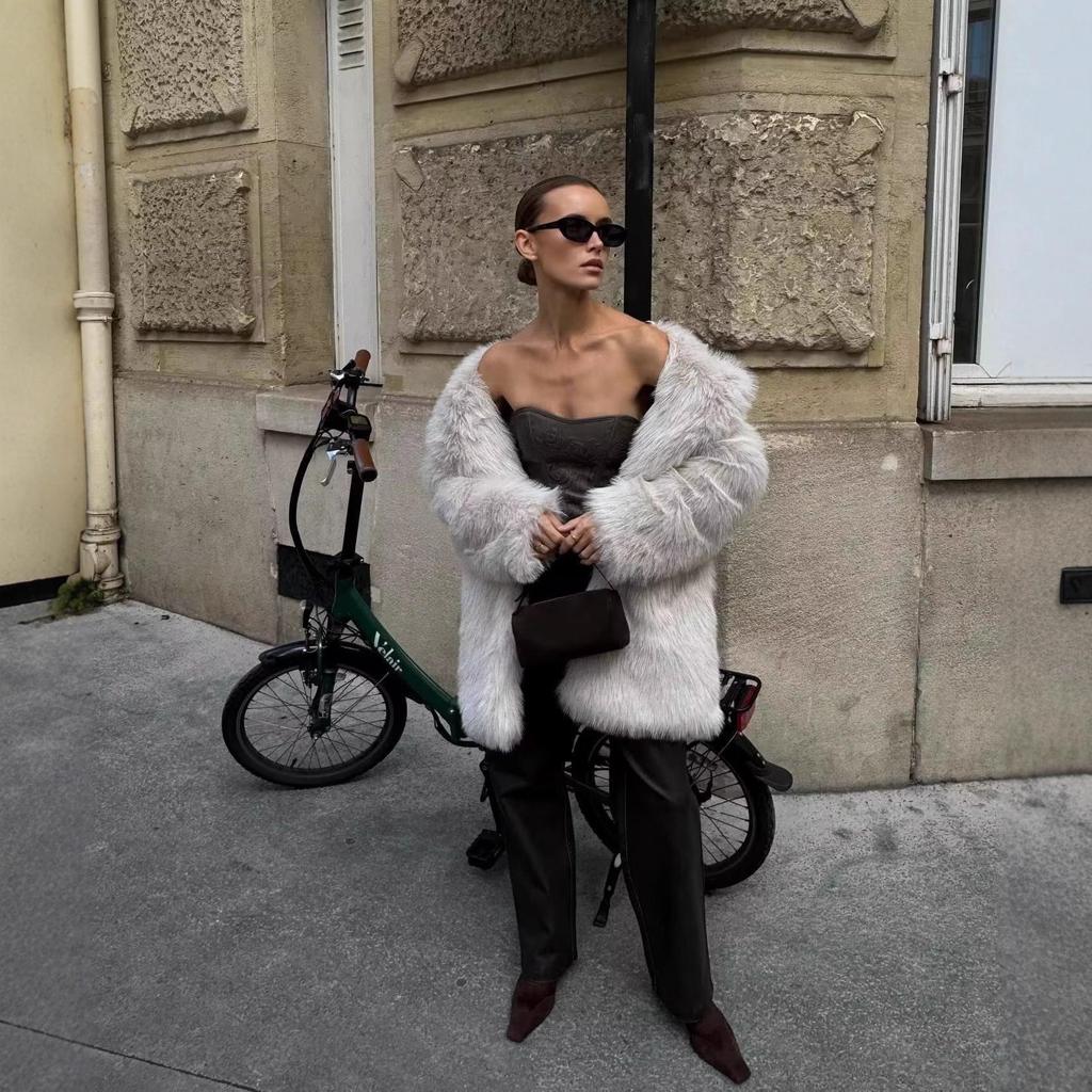 Экологичное женское пальто средней длины из искусственного меха - Теплая пушистая зимняя куртка