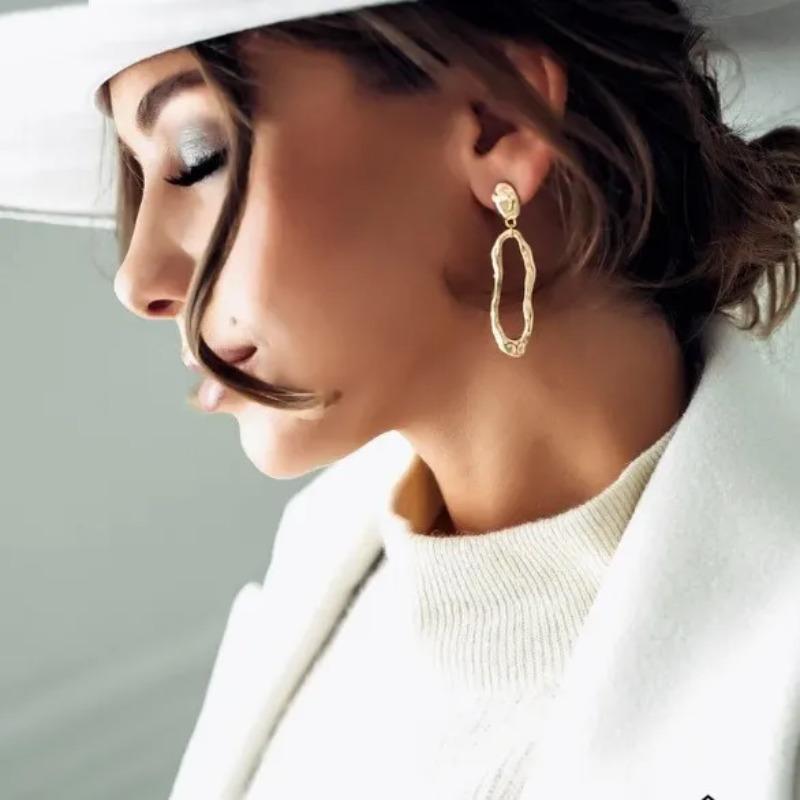 Элегантные асимметричные серьги-пусеты из барочного жемчуга для дам и девушек, оригинальные, неправильной формы, ювелирные украшения для вечеринок, подарки