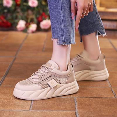 Нескользящие кроссовки для беременных женщин, которые наступают на дерьмо, женские сетчатые дышащие туфли 2025 года, летняя новинка, легкая белая обувь с мягкой подошвой