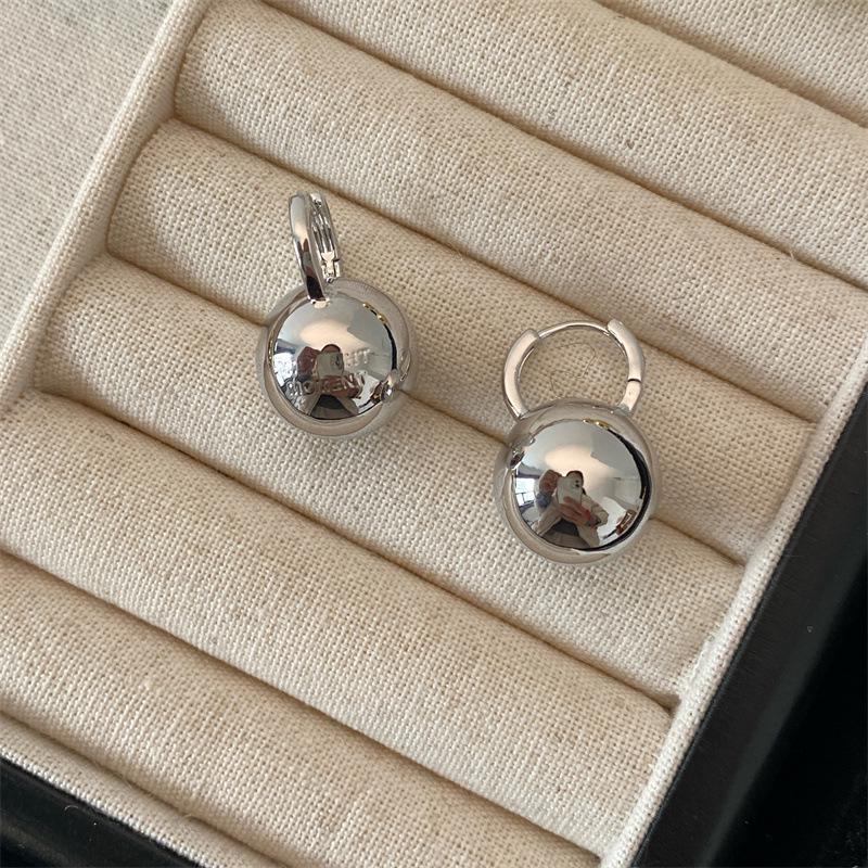 Металлические серьги-пусеты в стиле корейского блогера – Модные золотистые и серебристые маленькие круглые серьги