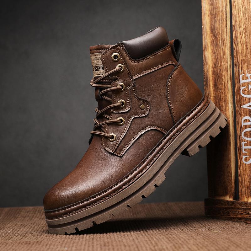 Fashion Genuine Leather Ankle Boots Man Round Toe Style Outdoor Motorcycle Boots Warm Plush Fur Winter Boots for Men Comfy Walking Shoes