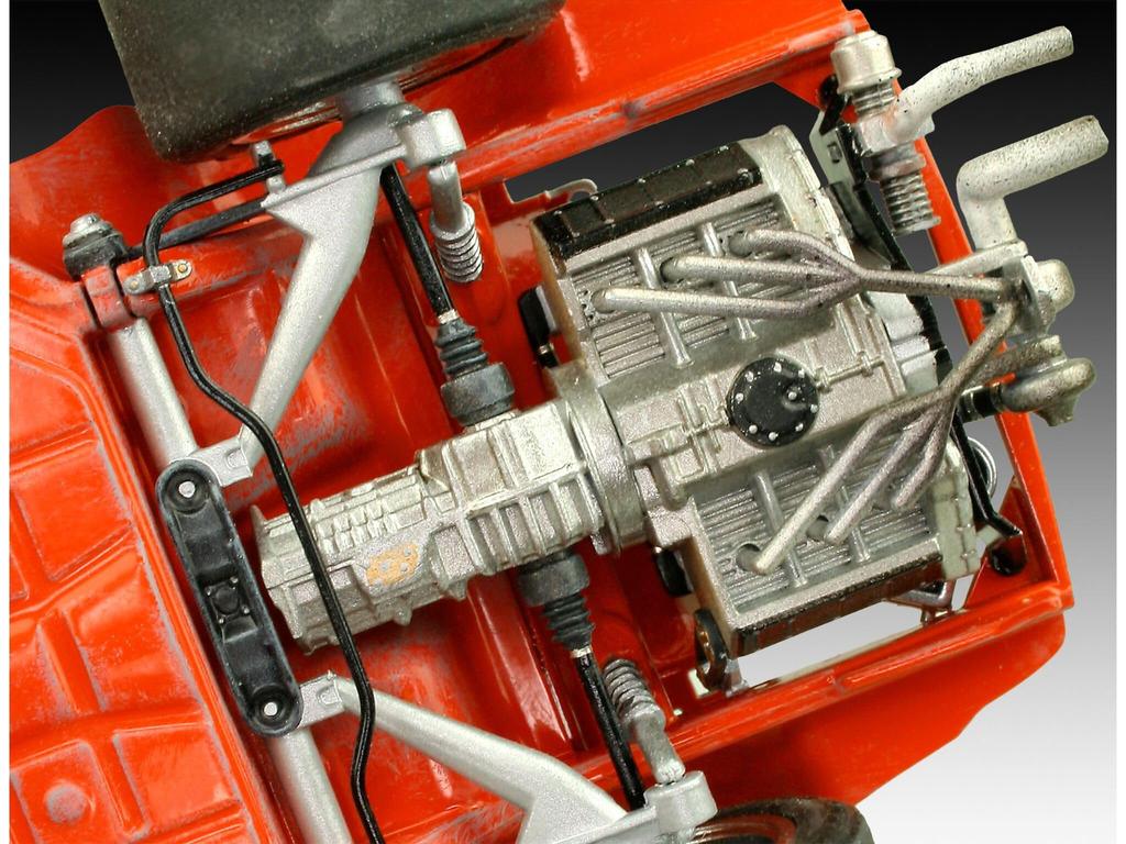 German Revell Porsche 934RSR Jagermeister Plastic Model 07031 (Revell) 1/24