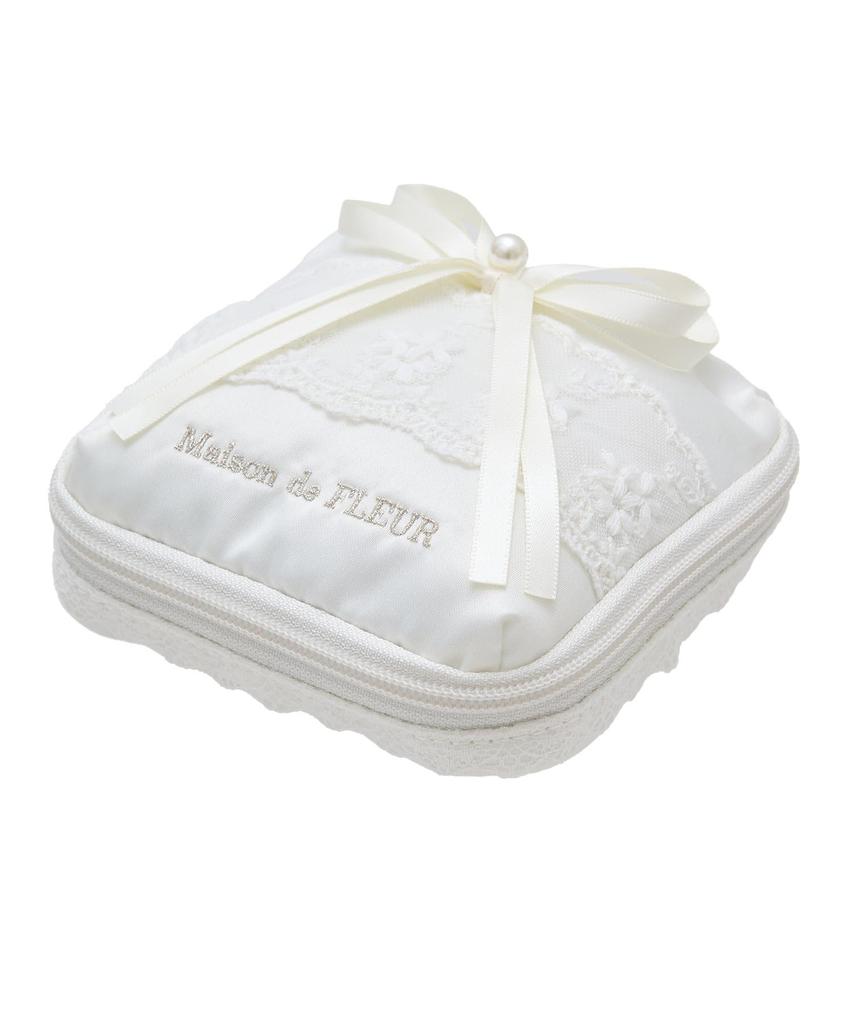 Maison de FLEUR Кружевная косметичка с рюшами, Белый, Размер F, Косметичка-мешок на завязке, 08000503100