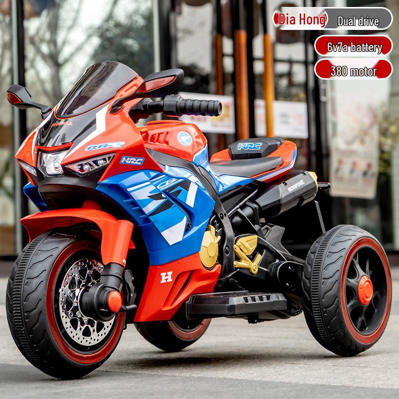 Электрический трехколесный велосипед для детей с пультом управления, двойным приводом, аккумуляторной батареей, подходит для мальчиков и девочек.