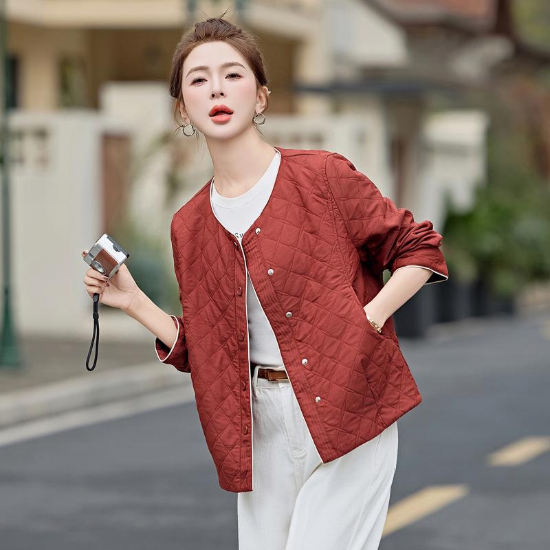 Women's Short Fashion Coat 2025 - Spring & Autumn, Loose Fit, Casual, Small Size, Ideal for Middle-Aged Moms
