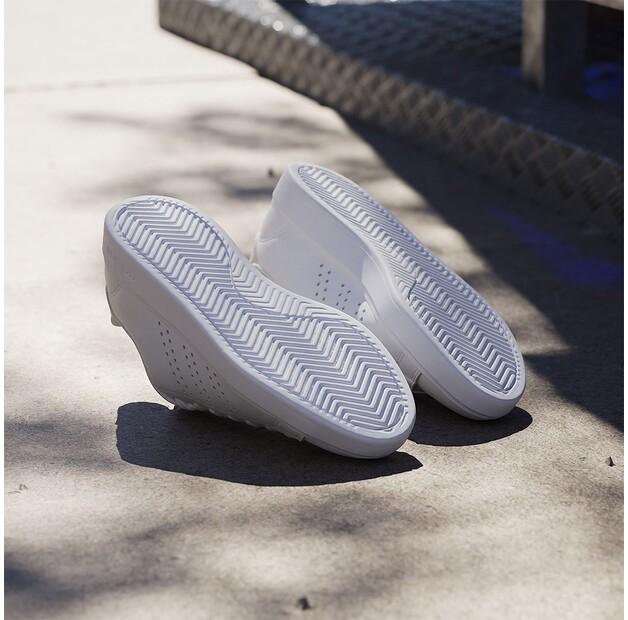 Adidas Advantage 2.0 Sneakers