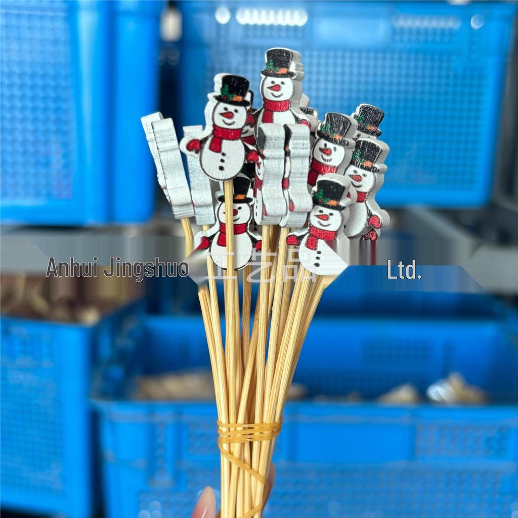 Бамбуковые шпажки для рождественских коктейлей и фруктов с Санта-Клаусом