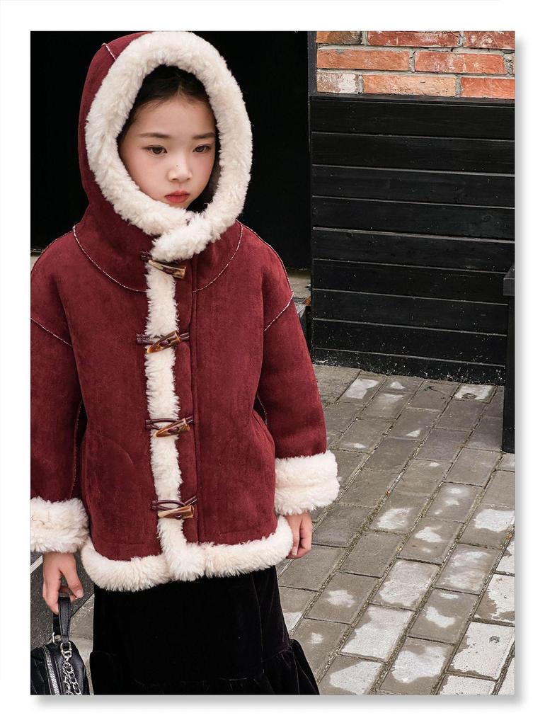 Детское пальто из искусственной овчины с капюшоном в корейском стиле - Зимнее теплое цельное пальто на пуговицах-дафлкотах для мальчиков и девочек