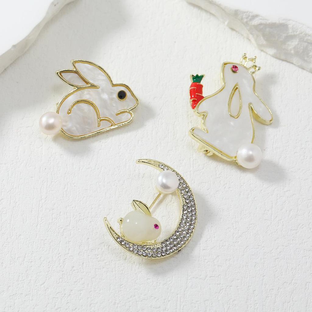 Zodiac Rabbit Brooch with Freshwater Pearl - Cute Animal Cartoon Pin
