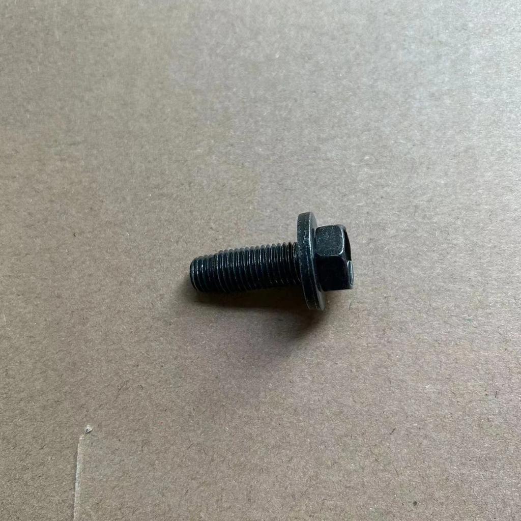 For Toyota PRADO Land Cruiser Original Front and Rear Seat Rail Fixing Screws