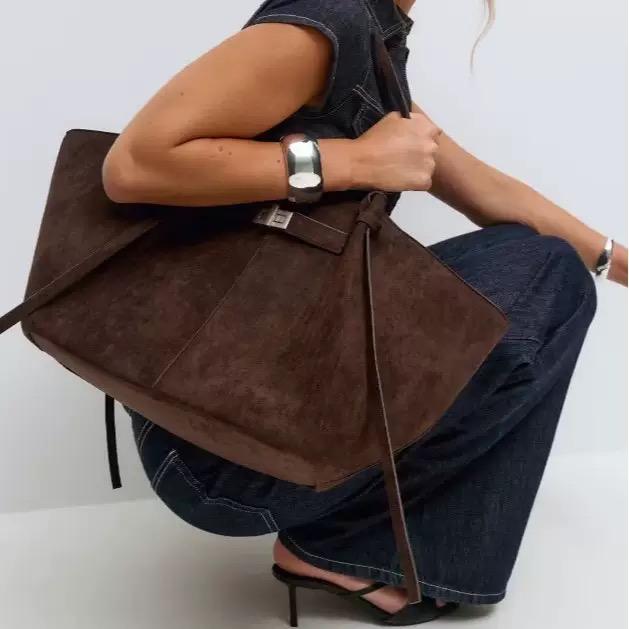 Модные женские сумки через плечо трапециевидной формы большой вместимости, дизайнерские сумки с металлической застежкой, высококачественная искусственная кожа, большая сумка-тоут для работы