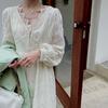 Ранняя осень, элитная темпераментная модель богини, одежда, длинное платье в французском стиле Хепберн, белое кружевное платье с длинными рукавами, размер Sub Plus