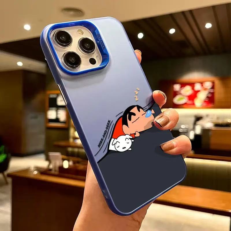 Crayon Shin-chan compatible iPhone 18, iPhone 16, Pro Max phone case, 15 fun, 14/13 cartoon, 12 laser design.