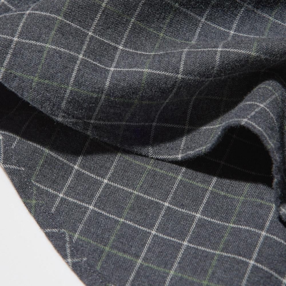 Uniqlo Flannel ShIrt  Long Sleeve Regular Color  Check I