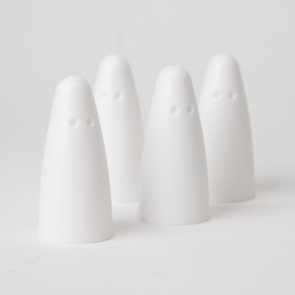 [Japanese Version] Geister Board Game, Party Game [Ages: 8+, Number of Players: 2, Time: 20 minutes]