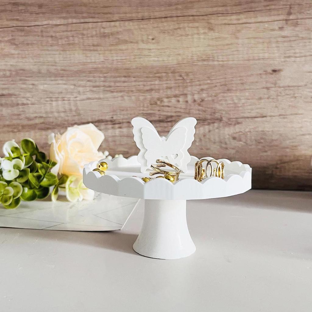 2Pieces High Quality Silicone Molds For Crafting Elegant Round Lace Trays Ideal For Baking Enthusiasts And Homemakers