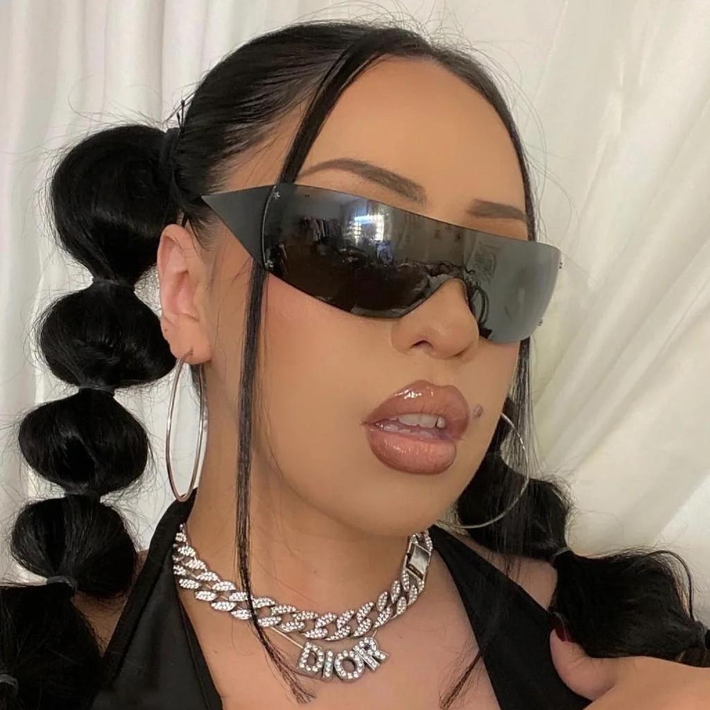 Солнцезащитные очки без оправы Дизайнерские брендовые Женские Мужские Цельные Трендовые Роскошные Солнцезащитные очки Заклепки Стимпанк Розовые Линзы Uv400