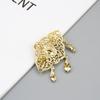Chic Gold Color Crystal Brooch For Women Brooch Pins Flower Arabesque Bridal Wedding Jewelry