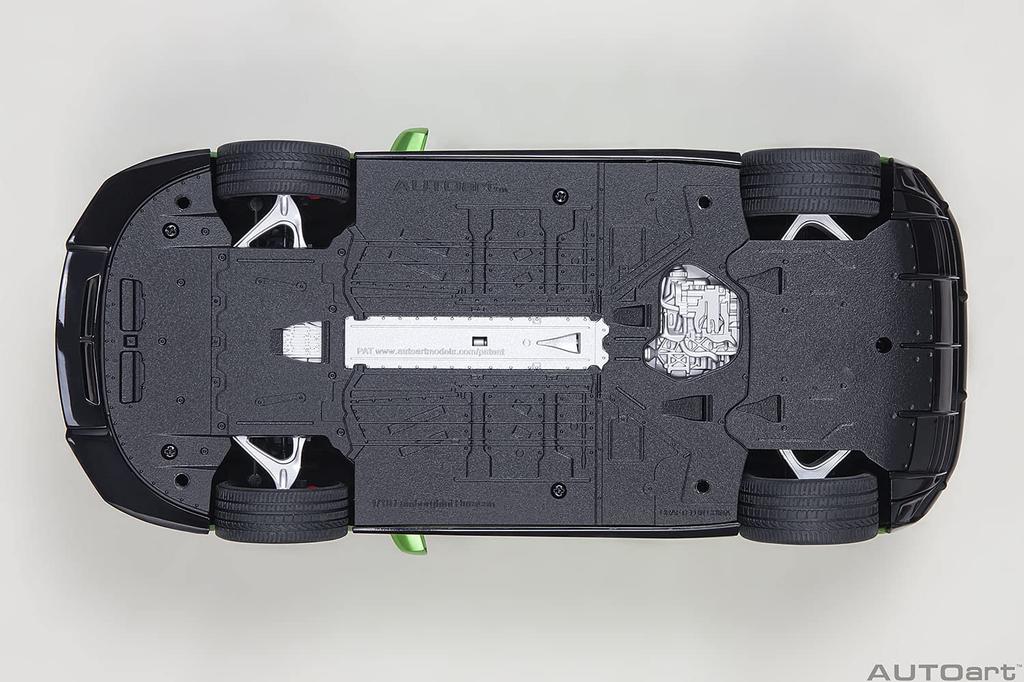 AUTOart Lamborghini Huracan EVO Pearl Green Готовый продукт 1/18