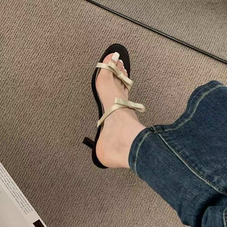 Patent Leather Fashion High Heels White French Sweet Sandals Korean Version Square Head Word Bow 2025 Summer New