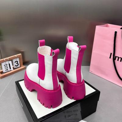 2024 Новые сапоги Pine Cake Bottom с цветной дымчатой трубкой, небольшие высокие и универсальные короткие сапоги в тренде