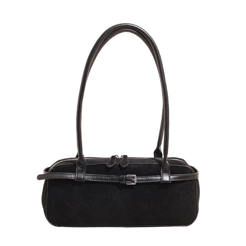 Сумка-багет из матовой кожи Yuezi: Осенне-зимняя коллекция 2025 года: Сумка Boston через плечо и под мышку