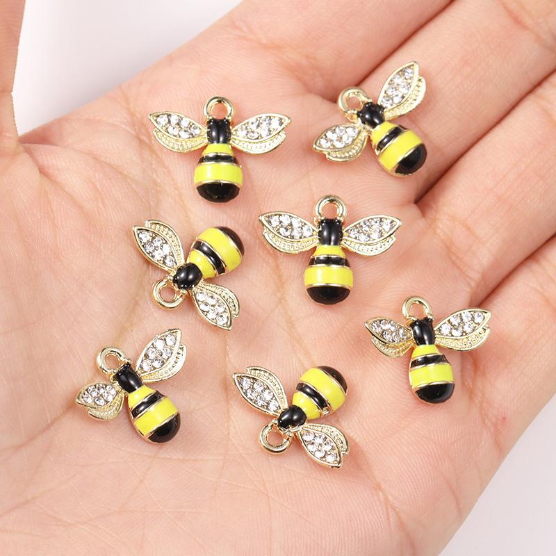 10Pcs 22*17mm Gold Colour Alloy Enamel Bee Pendant Oil Dripping Animal Charms for Jewelry Making DIY Necklace Earrings Accessory