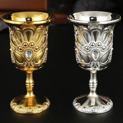 Европейские Мини-Стаканы, Сплав Рельефная Роза Ретро Стакан для Водки, Легкая Роскошь Портативный Высокий Стакан, Креативный Подарок Домашний Декор, 1 шт.