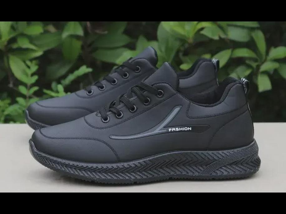 Men's Waterproof Leather Winter Running Shoes with Extra Warmth