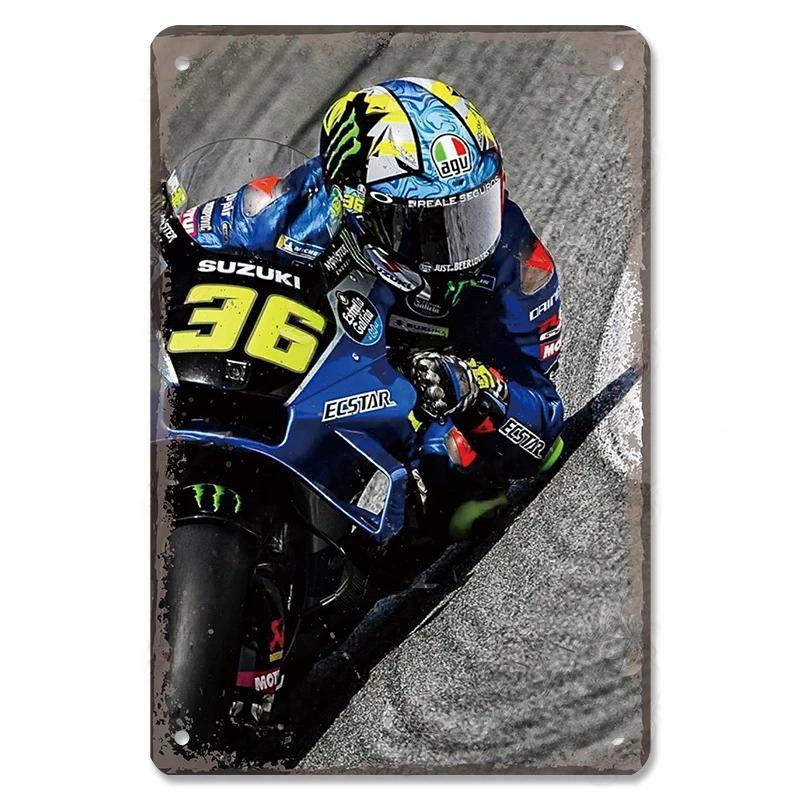 Хисун Металлическая табличка Винтажная Мотогонщик MotoGP Металлическая жестяная табличка Ретро Мотоциклетные гонки Железная живопись Настенное искусство Классический Мотоциклист Декоративная табличка f