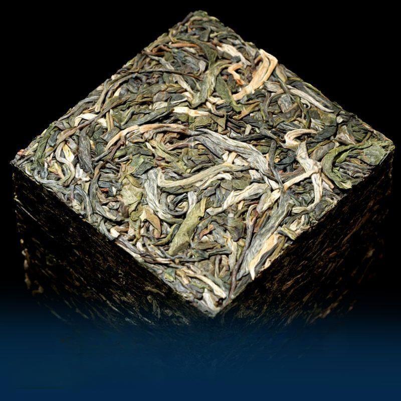 Чай Пуэр Сырой чай 88 Весенний чай из зеленого кирпича Юньнань Чай с древним деревом 500г