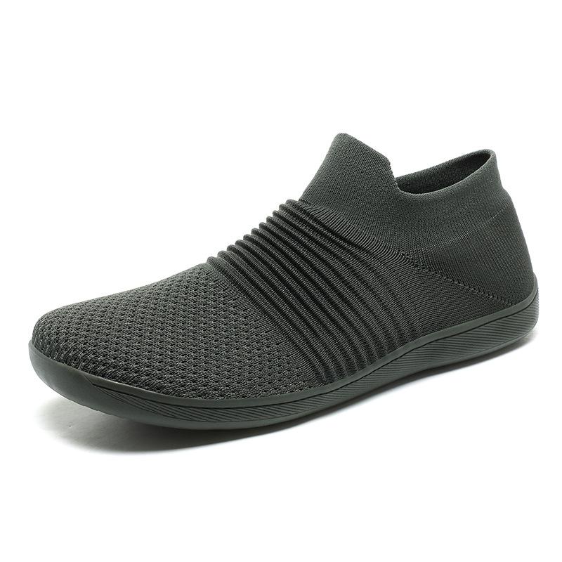 New outdoor casual wear-resistant breathable widened fly-woven non-slip low-top couple shoes men's shoes