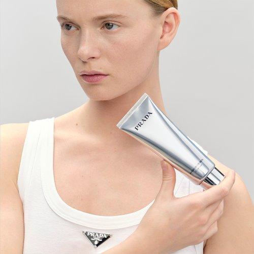 Усиленное очищающее средство для кожи 125 мл