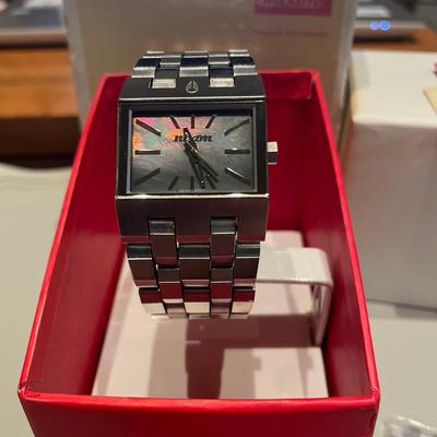 Б/у [Редкий/Черный перламутр] NIXON Small Ticket Батарея разряжена