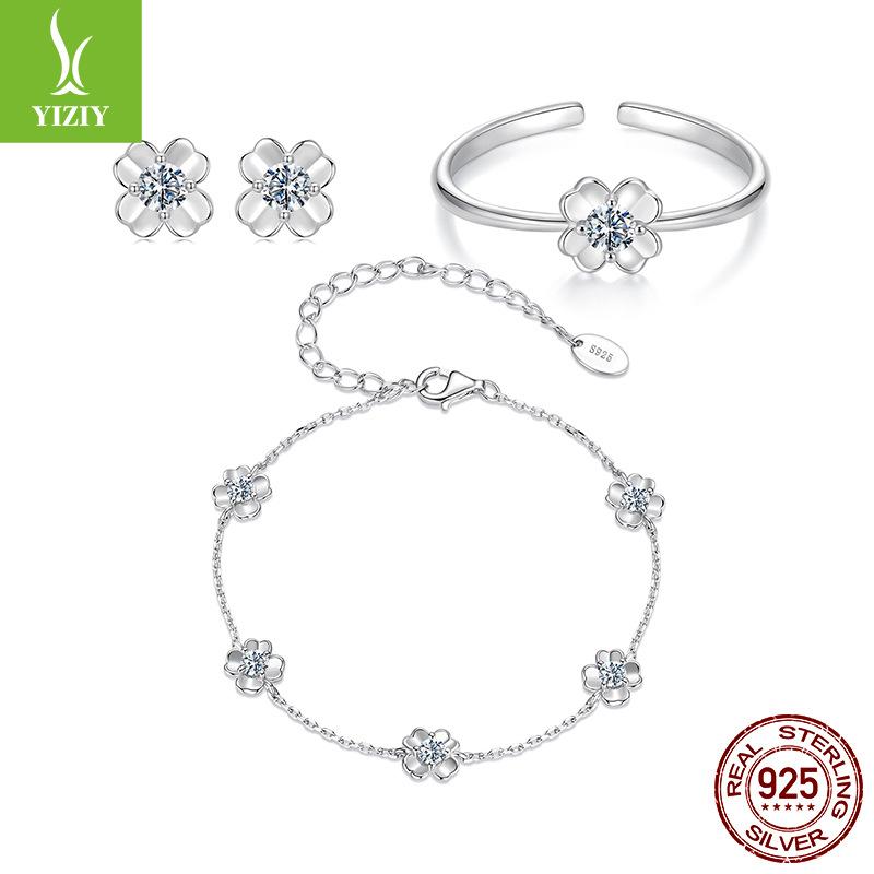 Simple And High-End Moissanite Bracelet Ring Stud Earrings Set Lucky Four-Leaf Clover S925 Sterling Silver Jewelry.