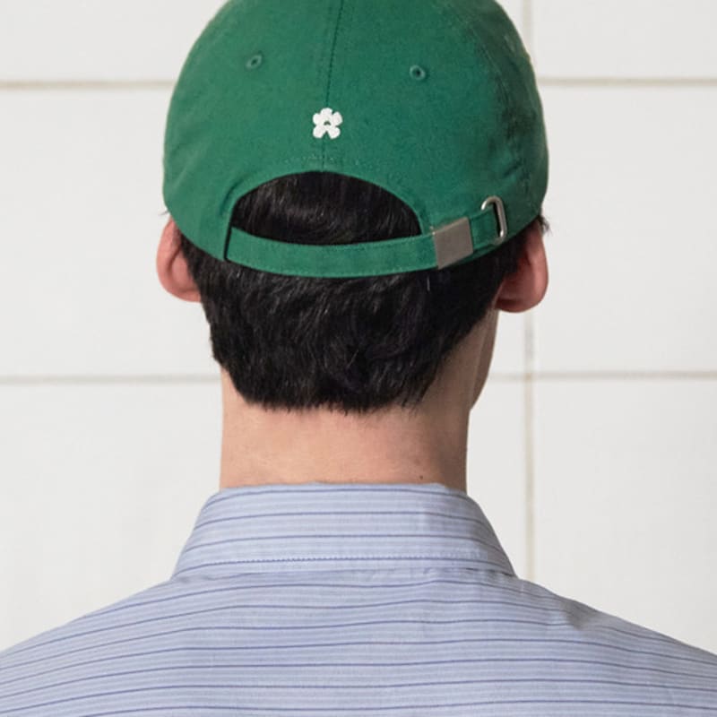 UNALLOYED UNALLOYED ROOM CAP / GREEN