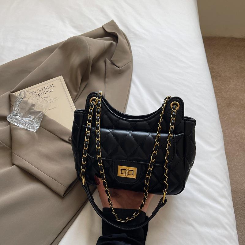 Premium Texture Diamond Chain Underarm Women's New Trendy Versatile Popular Small Square Bag Crossbody Women's Shoulder Bag