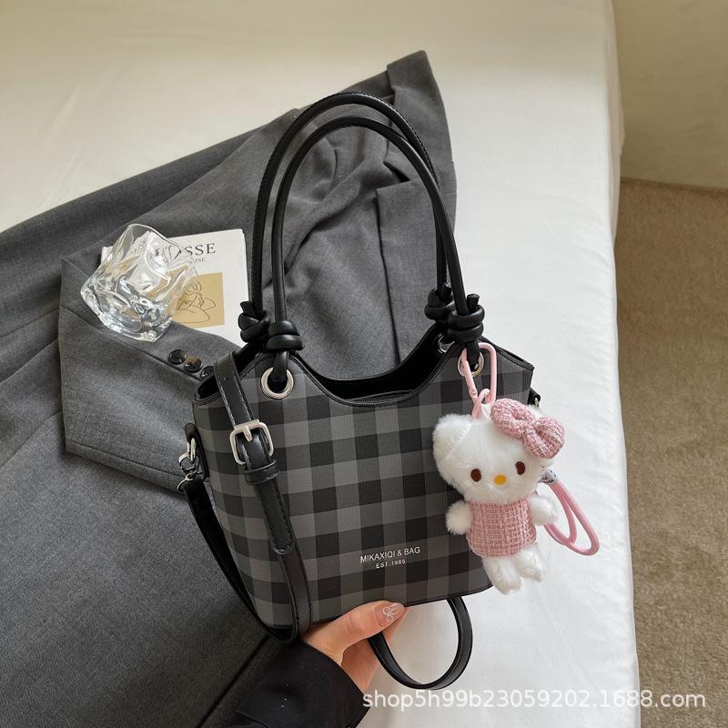 Нишевая модная сумка женская новая летняя простая сумка-цепочка сумка-мессенджер высокая ценность портативная сумка на плечо