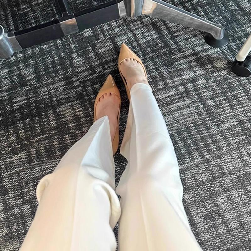 French pointed head shallow mouth flat sole shoes women's 2025 casual fashion retro one-pedal Mary Jane shoes European and American retro