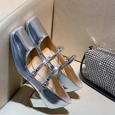 Нежные и простые серебристые французские туфли Мэри Джейн на толстом каблуке в стиле маленькой феи, женские осенне-зимние 2025, новые ретро туфли-лодочки с открытым верхом