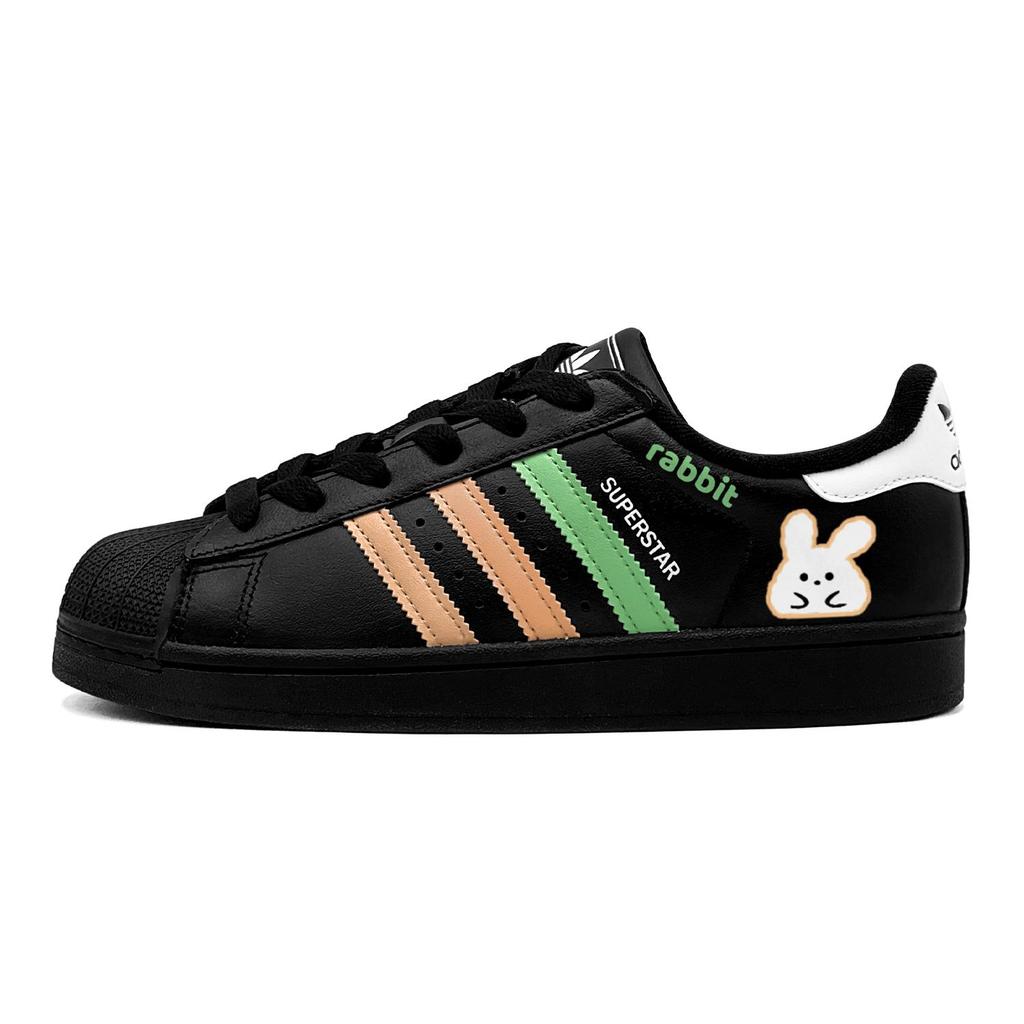 Adidas Originals Superstar 2 Couple's, Romantic Treats, Carrot Bunny, Anti Aging Fun Low top Skateboard Shoes Women's JH9977(TeamS2-S-BOX)