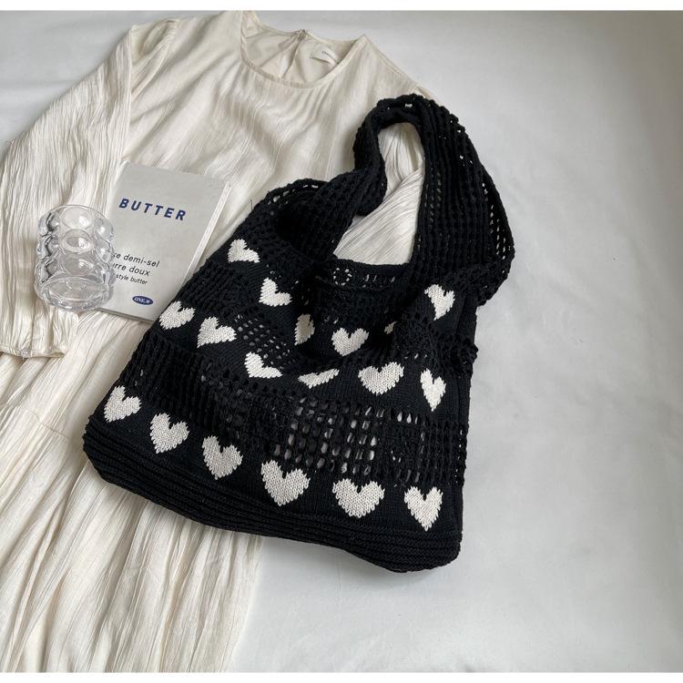 Вязаная сумка-тоут с вырезом в форме сердца для женщин 2024: Сумка большой вместимости, пляжная и для покупок