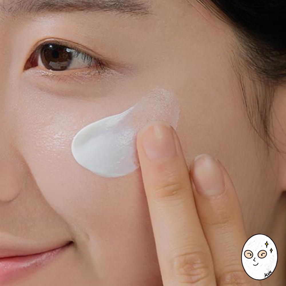 Skin1004 Солнцезащитный крем Madagascar Centella Air-Fit Light SPF50+ PA++++ 50 мл